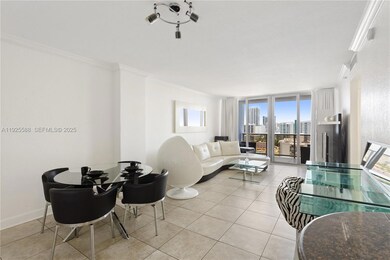 401 BLU unit 1408, Miami Beach, FL 33141 - photo 4