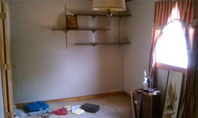 332 Billings Ave, Paulsboro, NJ 08066 - photo 4