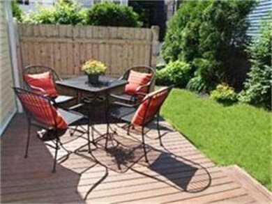 16 Merrill St, Newburyport, MA 01950 - photo 5