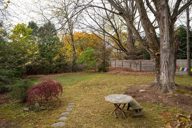 560 Elm St, Northampton, MA 01060 - photo 7