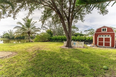 The Backyard with the hurricane permitted TUFF SHED great for extra storage.