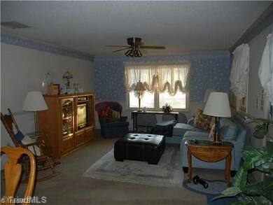 Den/Family/Great Room. Upstairs Den area, comfortable and inviting.