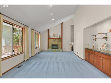 13485 SW Saratoga Ln, Beaverton, OR 97008 - photo 3