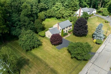 46 Meetinghouse Ln, Milton, MA 02186 - photo 3