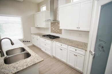 1106 Shields St, Horizon City, TX 79928 - photo 7