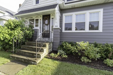 266 Whitehall Rd, Albany, NY 12209 - photo 2