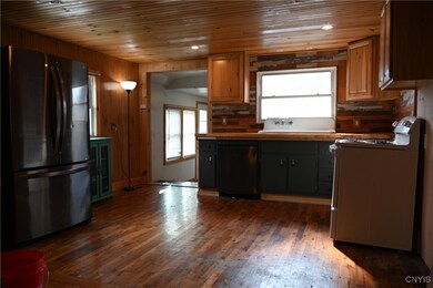 24 Columbia Pkwy, Ilion, NY 13357 - photo 4