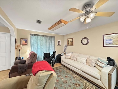 126 Palm Springs Dr, Slidell, LA 70458 - photo 4