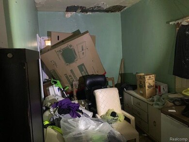 124 W Flint Park Blvd, Flint, MI 48505 - photo 7