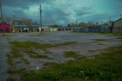 8315 Jensen Dr, Houston, TX 77093 - photo 5