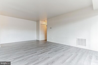 7598 Gales Ct unit 4, Manassas, VA 20109 - photo 6