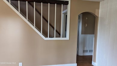 10 Williams Park Rd, Albany, NY 12211 - photo 2