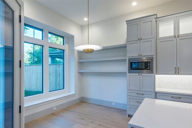 1630 Richelieu Ln, Houston, TX 77018 - photo 6