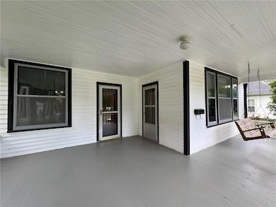 233 Main St, Osawatomie, KS 66064 - photo 3