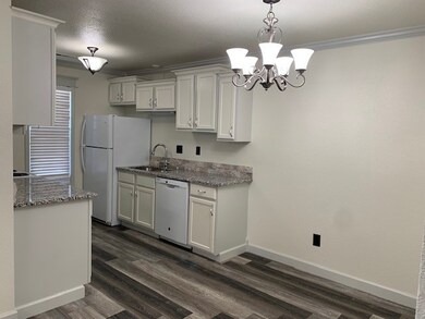 Kitchen (Remodeled unit)