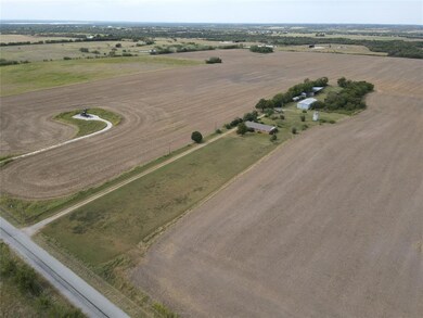 489 Wright Rd, Sherman, TX 75092 - photo 3