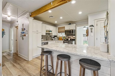 2304 Fenelon St, Chalmette, LA 70043 - photo 7