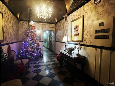 377 W Onondaga St unit 306, Syracuse, NY 13202 - photo 3