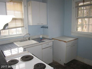 4012 Bedford Place, Suitland, MD 20746 - photo 7