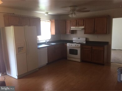 315 Rosewood Ave, Vineland, NJ 08360 - photo 2