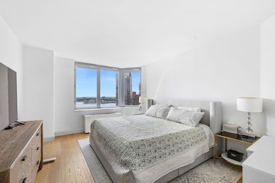 The Strand unit 37A, New York, NY 10036 - photo 7