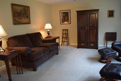 67 Norfolk St unit 4, Hampstead, NH 03841 - photo 3