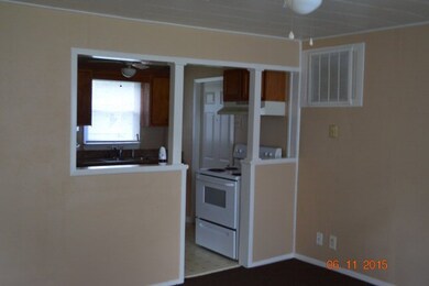 216 3rd St, Brazoria, TX 77422 - photo 2