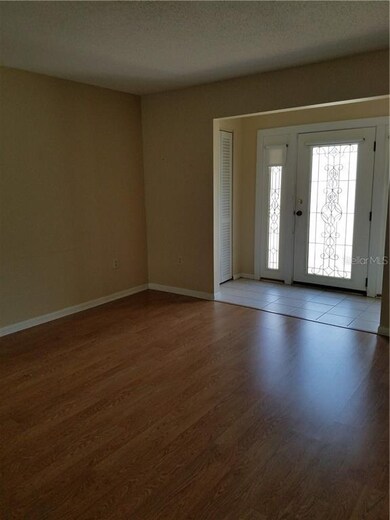 5491 Lemon Tree Ln N unit 4, Pinellas Park, FL 33782 - photo 7