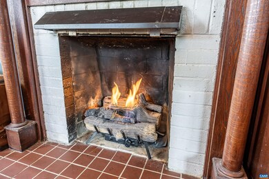 1208 Stoneburner St, Staunton, VA 24401 - photo 6