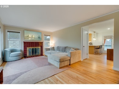 2843 SE 74th Ave, Portland, OR 97206 - photo 6