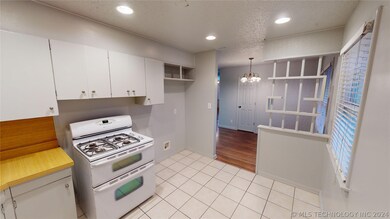 4148 S 38th West Ave, Tulsa, OK 74107 - photo 7