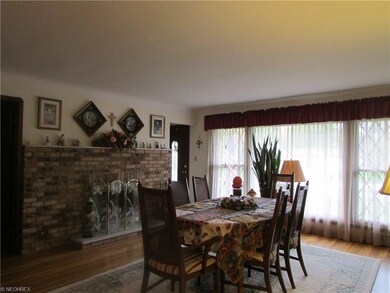 Gorgeous Hardwood Floor in Living/Dining Room