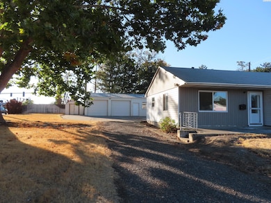 1003 Elm Ave, Richland, WA 99354 - photo 7