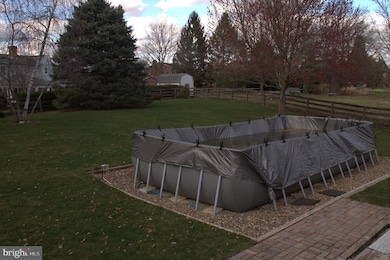 774 Franklin Square Dr, Chambersburg, PA 17201 - photo 5