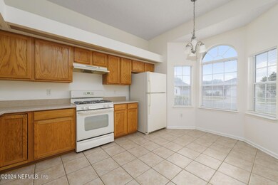 6087 Scenic Meadow Ln, Jacksonville, FL 32244 - photo 6
