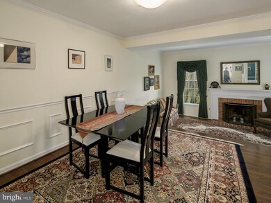 5903 Munson Ct, Falls Church, VA 22041 - photo 6