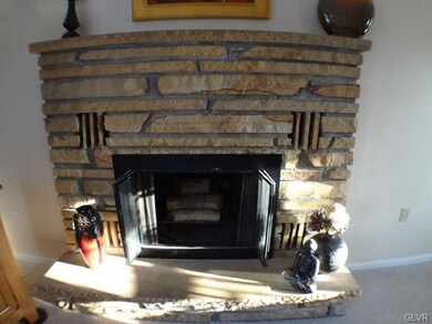 145 W 13th St, Jim Thorpe, PA 18229 - photo 5