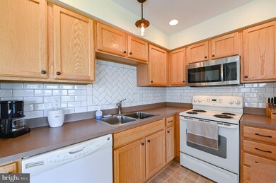 17 Dare Ln, Pottstown, PA 19465 - photo 7