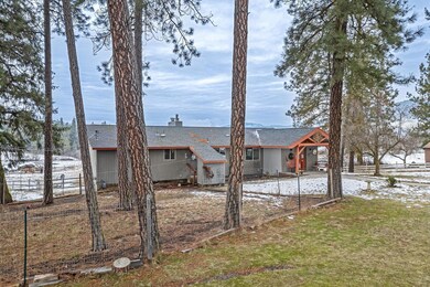 04-164 E Cedar Loop