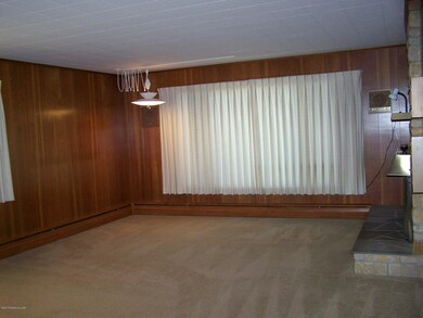 121 W Benjamin Ave, Conyngham, PA 18219 - photo 6