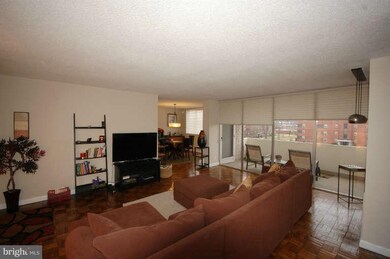 Park Towers East unit 402, Baltimore, MD 21215 - photo 7