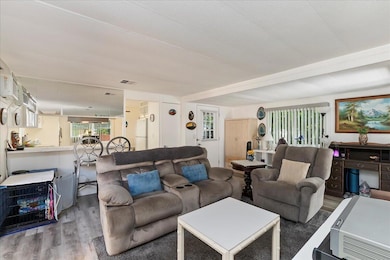 93 Jupiter St, Palm Springs, CA 92264 - photo 4