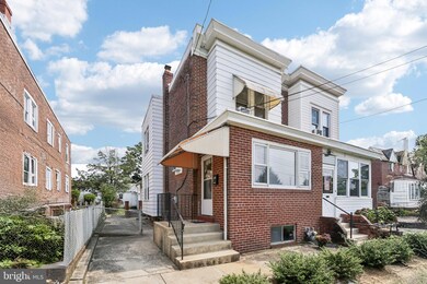 1239 E 13th St, Crum Lynne, PA 19022 - photo 2