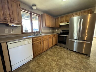 5 Birch St, Saco, ME 04072 - photo 5