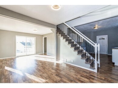 912 E 25th Ct, Des Moines, IA 50317 - photo 7