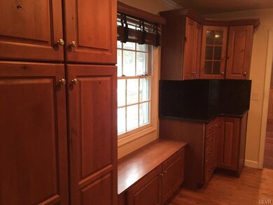 2135 Laurel Grove Ct, Buck Hill Falls, PA 18323 - photo 6