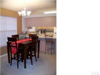 2526 Trailwood Dr, Cantonment, FL 32533 - photo 5