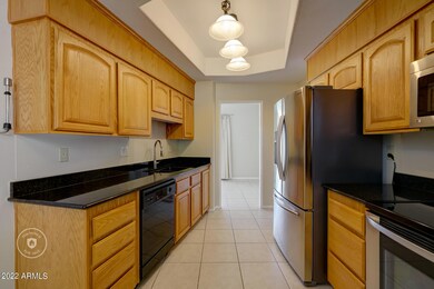 9922 W Highwood Ln, Sun City, AZ 85373 - photo 4