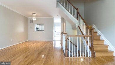 13110 Kidwell Field Rd, Herndon, VA 20171 - photo 7