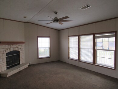2009 Bluhm Rd, West, TX 76691 - photo 3